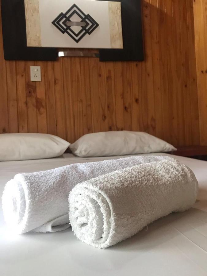 El Pindo Iguazu Aparthotel Puerto Iguazú Eksteriør bilde
